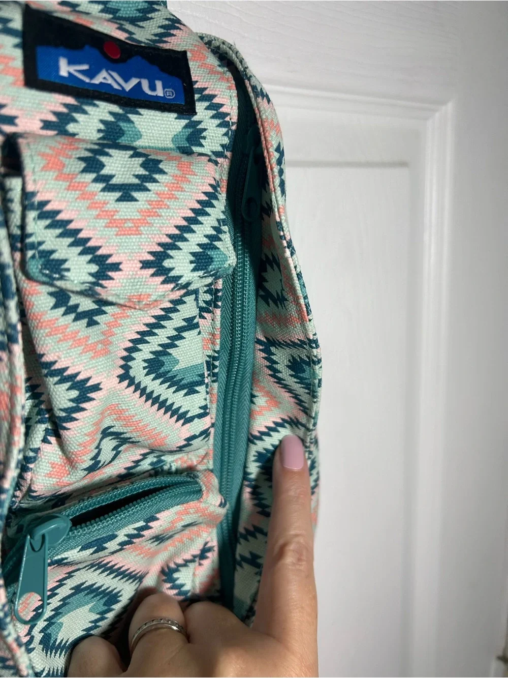 KAVU Rope Bag Sunset Diamond Teal Pink Aztec Sling Bag